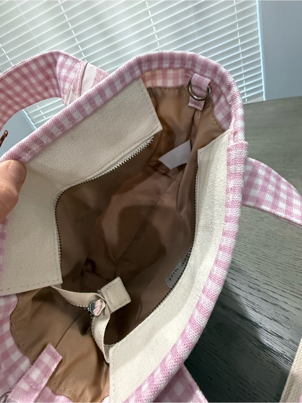 Madden Girl Dachshund bag - Picture 4 of 4